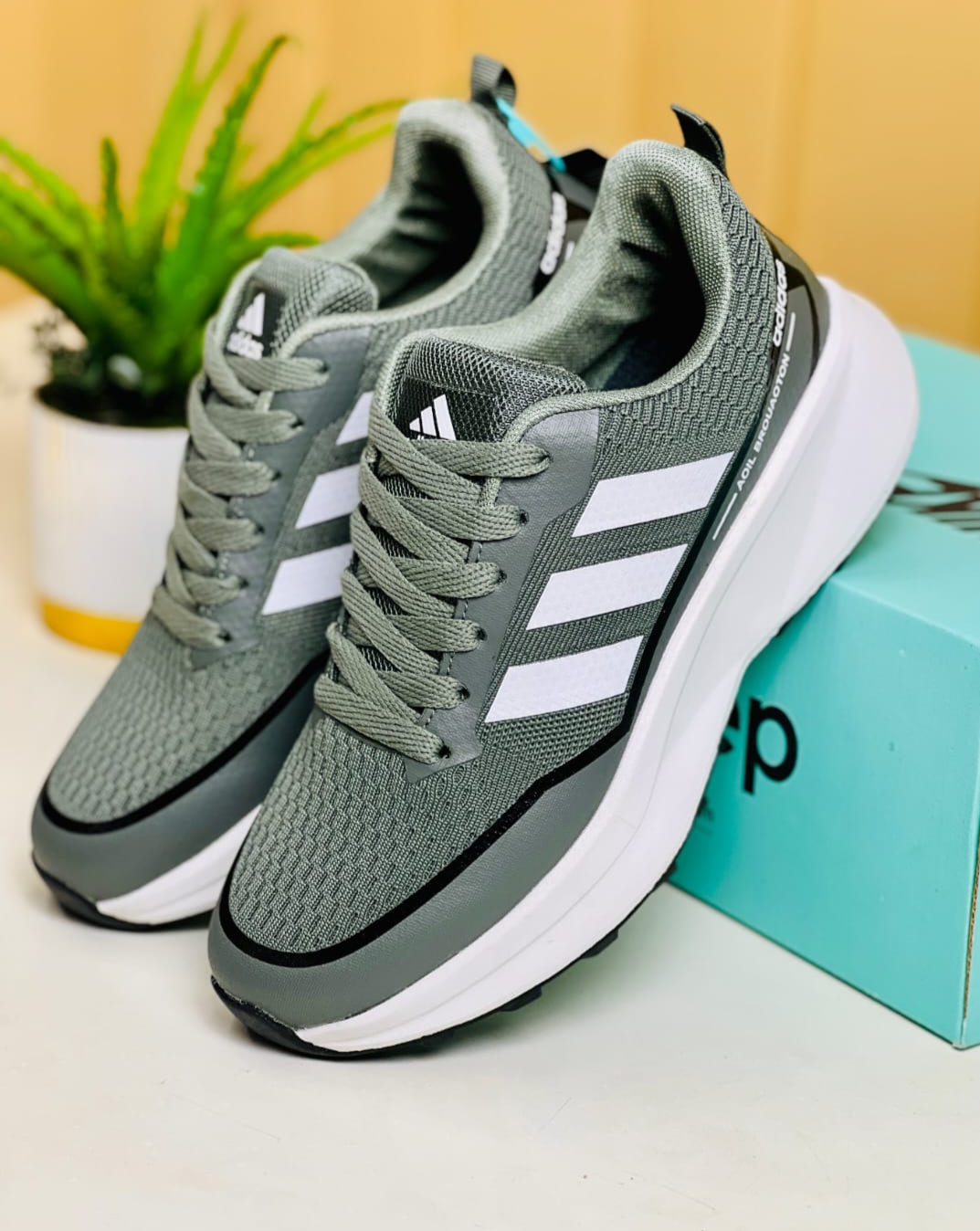 Adidas ultra